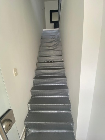 SUBIR AL SEGUNDO PISO SUBIR AL SEGUNDO PISO