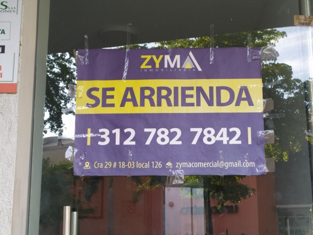 1 BañoBathrooms,Oficina,En Arriendo,1065 1 BañoBathrooms,Oficina,En Arriendo,1065